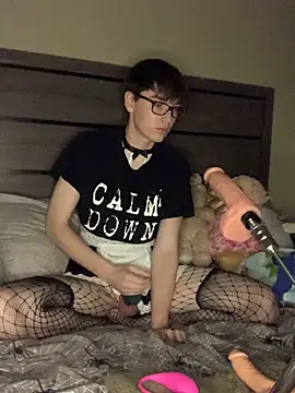 Snapshot of YourFavTwinkie chatting on 01/20/25, 07:15 YourFavTwinkie online show from 01/20/25, 07:15