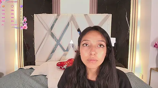 Valery wang online show from 03/22/25, 12:25