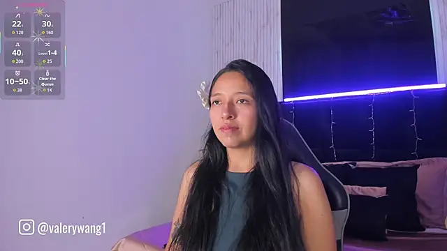 Valery wang online show from 09/25/25, 12:20