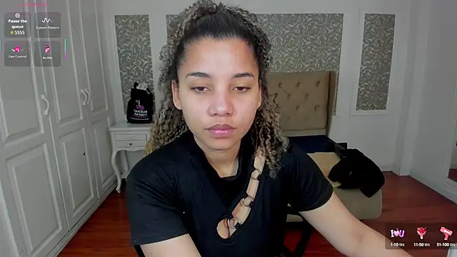 Mayaa ross online show from 09/16/25, 02:12