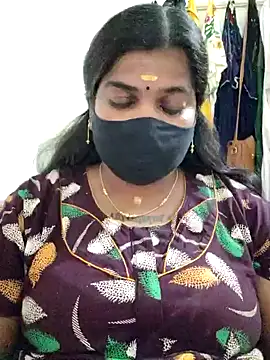 Snapshot of sulekha-mallu chatting on 12/15/24, 07:31 sulekha-mallu online show from 12/15/24, 07:31