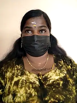 Snapshot of sulekha-mallu chatting on 09/19/25, 04:03 sulekha-mallu online show from 09/19/25, 04:03