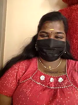 Snapshot of sulekha-mallu chatting on 11/26/25, 06:14 sulekha-mallu online show from 11/26/25, 06:14