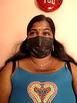 Snapshot of sulekha-mallu chatting on 12/04/25, 07:28 sulekha-mallu online show from 12/04/25, 07:28