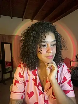 Snapshot of Arteatenea__ chatting on 03/18/25, 03:53 Arteatenea   online show from 03/18/25, 03:53