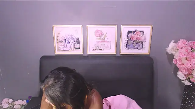 Littleindianmilf online show from 01/17/25, 08:34