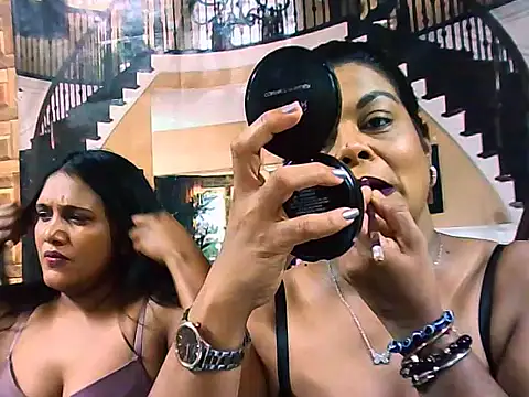 indianCherryPie online show from 10/14/25, 06:47