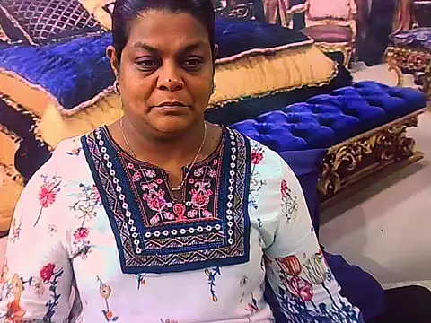 indianCherryPie online show from 02/02/26, 05:28