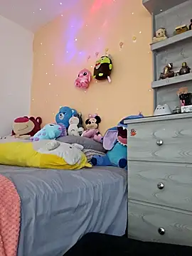 Selena blake online show from 11/06/25, 10:43