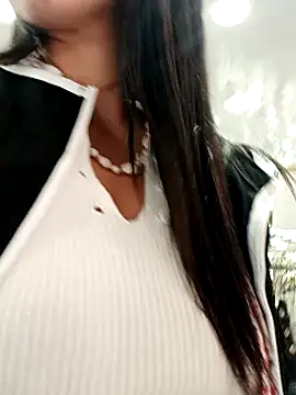 VALERY-03  online show from 01/04/25, 10:24