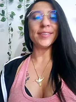 VALERY-03  online show from 10/28/25, 12:19