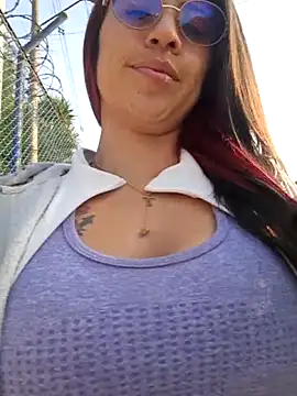 VALERY-03  online show from 12/18/25, 12:11