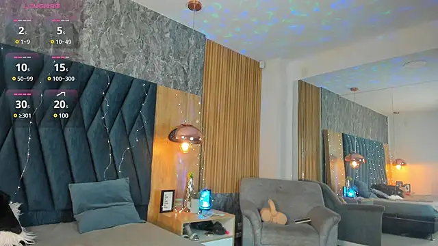 Snapshot of vallenope_11 chatting on 03/08/25, 10:32 vallenope 11 online show from 03/08/25, 10:32