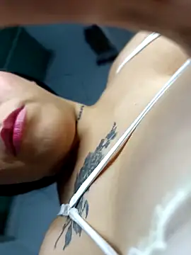 BigTits Kitty online show from 12/05/25, 07:06