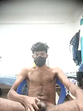 Snapshot of suckthedickk chatting on 12/24/24, 10:11 suckthedickk online show from 12/24/24, 10:11