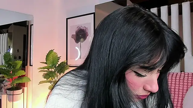 Snapshot of Kitty_Eliffe chatting on 10/29/25, 10:55 Kitty Eliffe online show from 10/29/25, 10:55