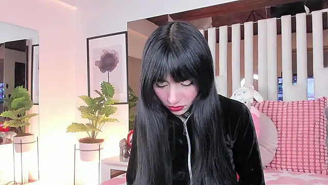 Snapshot of Kitty_Eliffe chatting on 12/14/25, 08:57 Kitty Eliffe online show from 12/14/25, 08:57