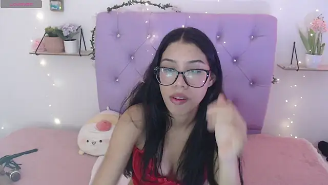 AmberJeong online show from 02/17/25, 12:54