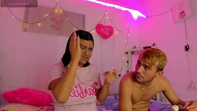 catalina and roger online show from 03/14/25, 07:26