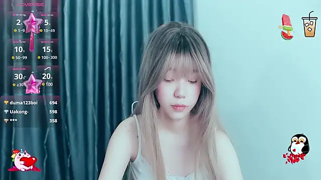 Snapshot of -Poison-Ivy- chatting on 12/09/24, 09:28 -Poison-Ivy- online show from 12/09/24, 09:28