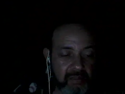 Leocesar37 online show from 09/24/25, 08:06