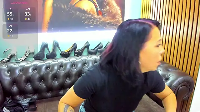 LauraSin online show from 07/06/26, 05:59