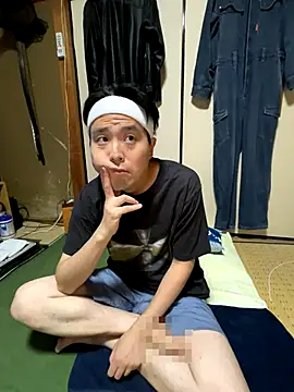 Snapshot of shigeki-113 chatting on 09/21/25, 01:46 shigeki-113 online show from 09/21/25, 01:46