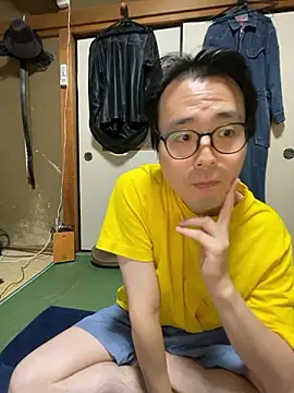 Snapshot of shigeki-113 chatting on 10/26/25, 05:57 shigeki-113 online show from 10/26/25, 05:57