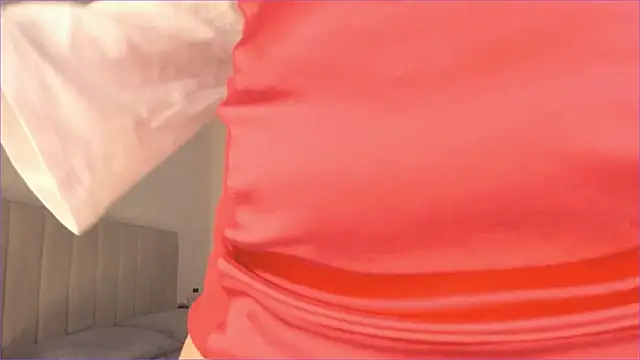 Snapshot of cherry_misaki chatting on 12/21/24, 07:49 cherry misaki online show from 12/21/24, 07:49