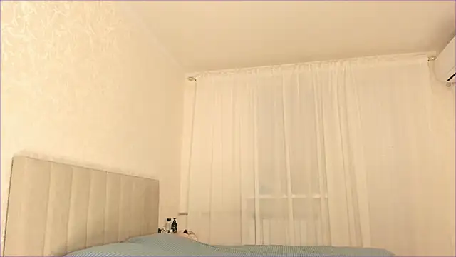 Snapshot of cherry_misaki chatting on 01/22/25, 02:03 cherry misaki online show from 01/22/25, 02:03