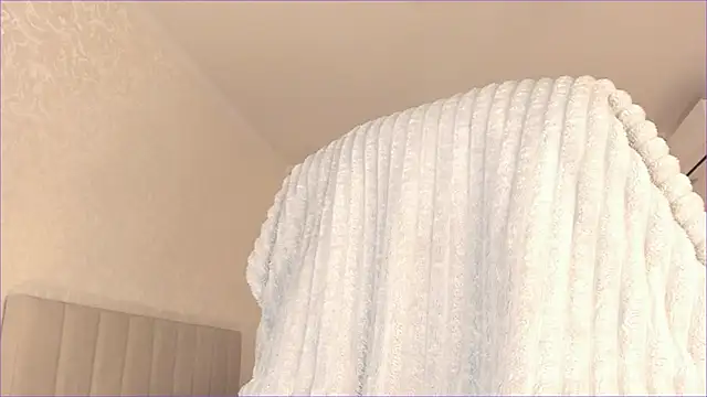 Snapshot of cherry_misaki chatting on 02/27/25, 12:13 cherry misaki online show from 02/27/25, 12:13