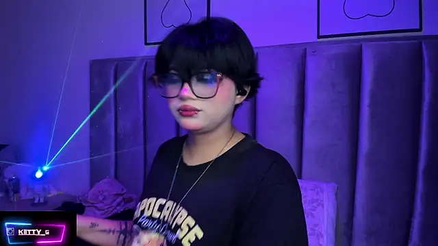 Kitty Gang online show from 02/03/26, 02:53