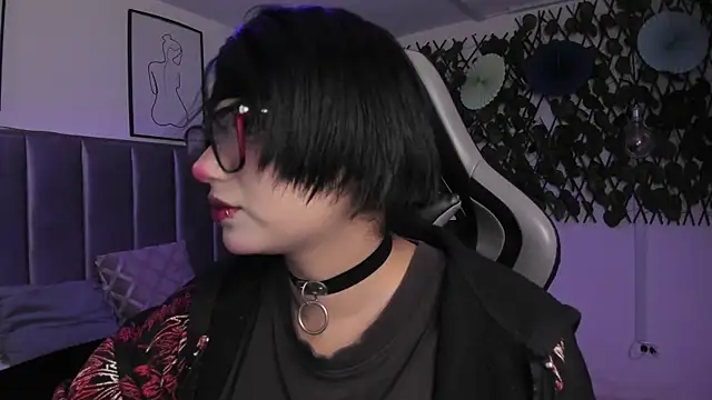 Kitty Gang online show from 04/16/26, 01:06