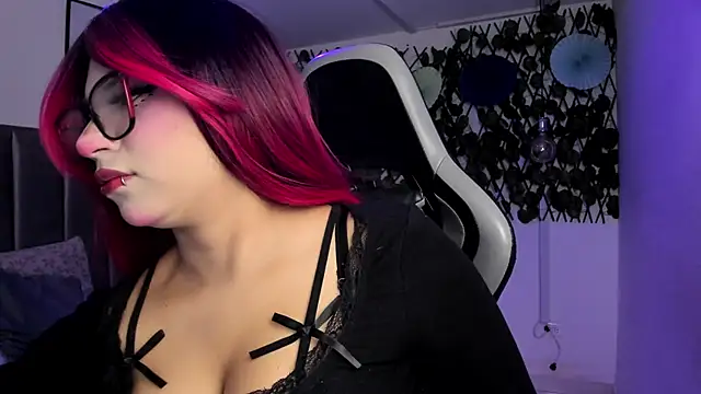 Kitty Gang online show from 04/25/26, 01:52
