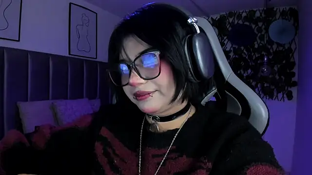 Snapshot of Kitty_Gang chatting on 07/02/26, 03:23 Kitty Gang online show from 07/02/26, 03:23