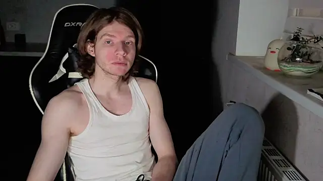 Snapshot of spaisenok chatting on 12/03/25, 01:20 spaisenok online show from 12/03/25, 01:20