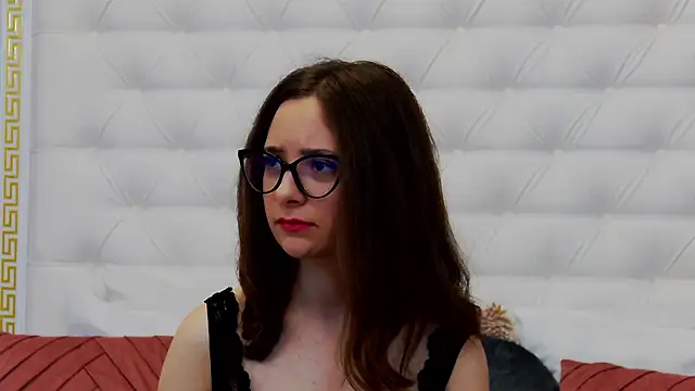 Lenna Paul online show from 03/14/25, 07:59