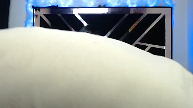 Snapshot of Brianna_Trans00 chatting on 02/28/26, 03:51 Brianna Trans00 online show from 02/28/26, 03:51