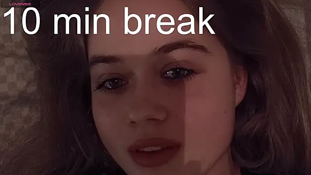 Snapshot of Celeste_Glow chatting on 02/24/25, 08:14 Celeste Glow online show from 02/24/25, 08:14