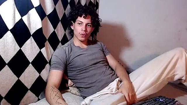 Snapshot of lax777_ chatting on 04/02/26, 03:04 lax777 online show from 04/02/26, 03:04