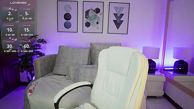 AlliceRouse online show from 03/13/25, 01:21