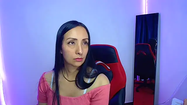 Snapshot of yaralyminjo2 chatting on 03/03/25, 01:09 yaralyminjo2 online show from 03/03/25, 01:09