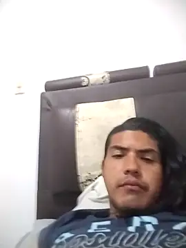 Snapshot of AlexaFontana chatting on 12/20/25, 04:30 AlexaFontana online show from 12/20/25, 04:30