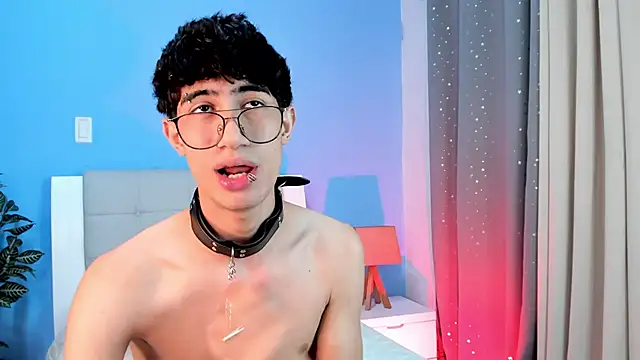 Snapshot of novaybrian chatting on 01/10/25, 03:37 novaybrian online show from 01/10/25, 03:37