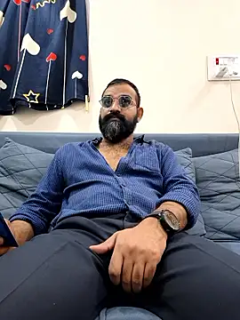 Fun Guuy online show from 01/09/26, 04:15