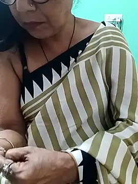 Saroj-Shah online show from 07/22/26, 04:10