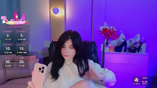 Jenna Adams  online show from 11/11/25, 01:38