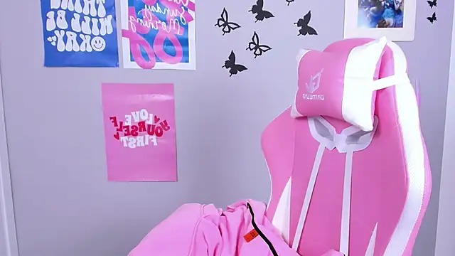 MiaMilas online show from 01/23/25, 06:06