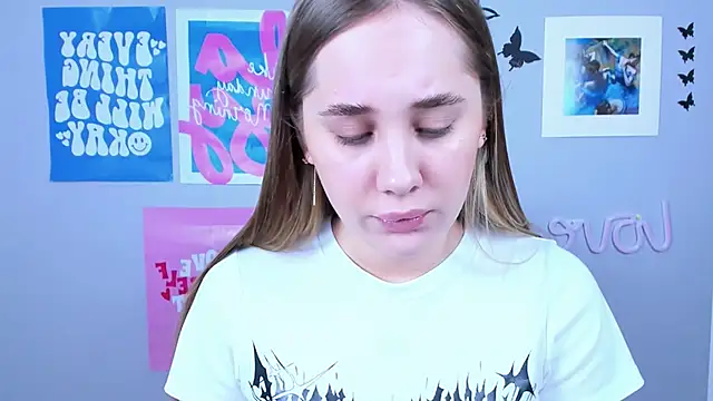 MiaMilas online show from 01/29/25, 08:51