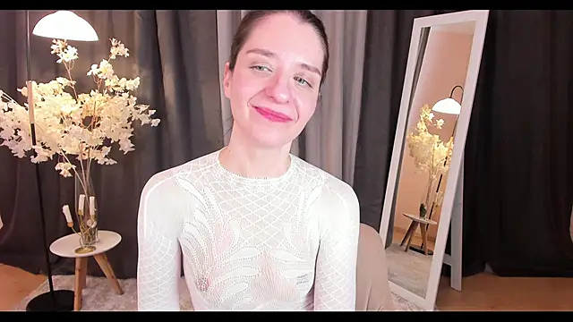 helentasty online show from 02/17/25, 06:20